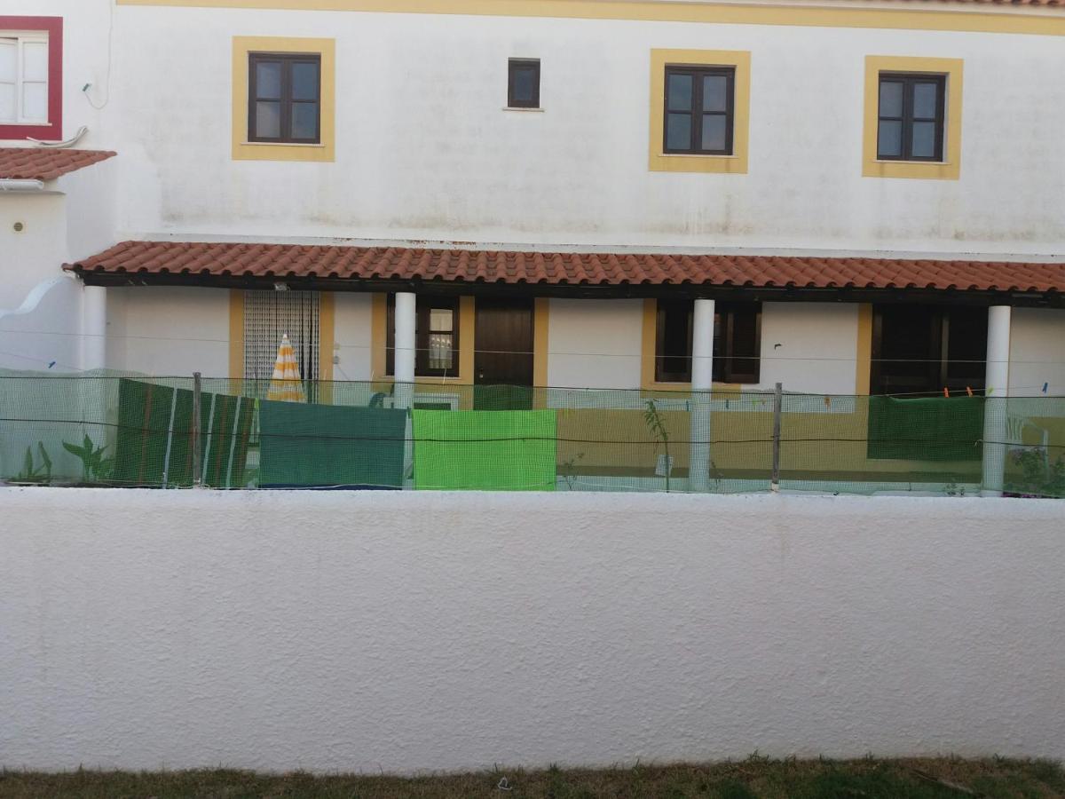 Alojamentos Vitinho 2 - Vila Nova Milfontes Vila Nova de Milfontes Eksteriør bilde