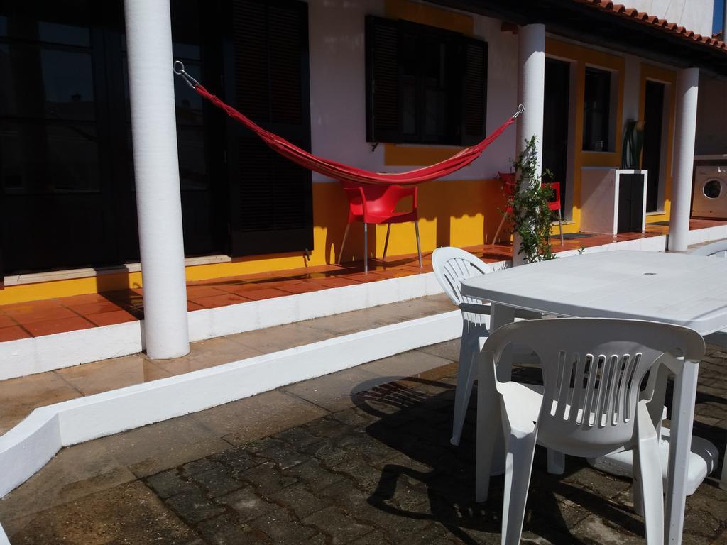 Alojamentos Vitinho 2 - Vila Nova Milfontes Vila Nova de Milfontes Eksteriør bilde